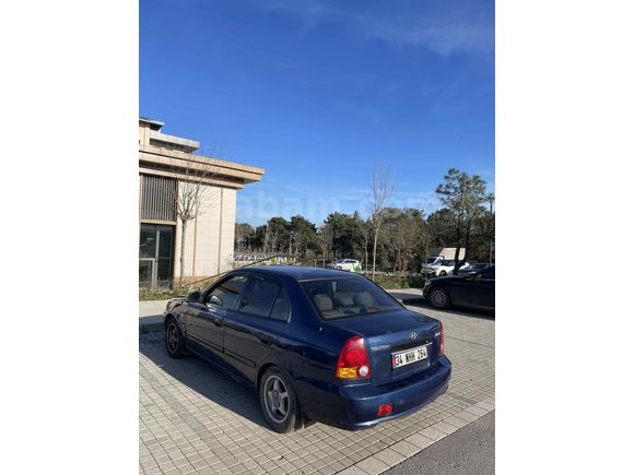 Klimalı Hyundai Accent 1.3 Admire 2005 Model  