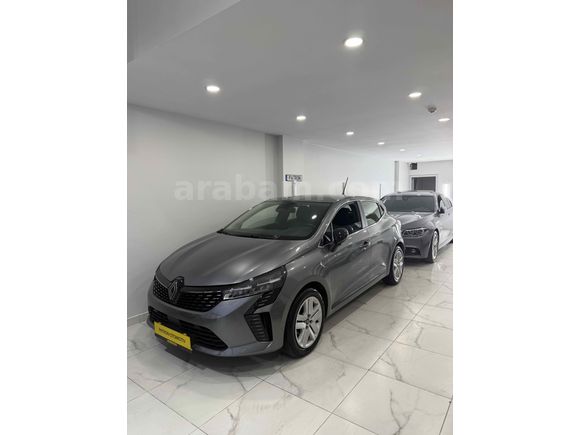 Galeriden Renault Clio 1.0 TCe Evolution 2025 Model Trabzon
