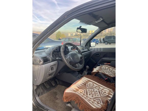 Sahibinden Renault Clio 1.4 RTA 2001 Model 