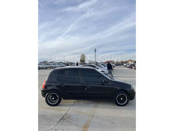 Sahibinden Renault Clio 1.4 RTA 2001 Model 