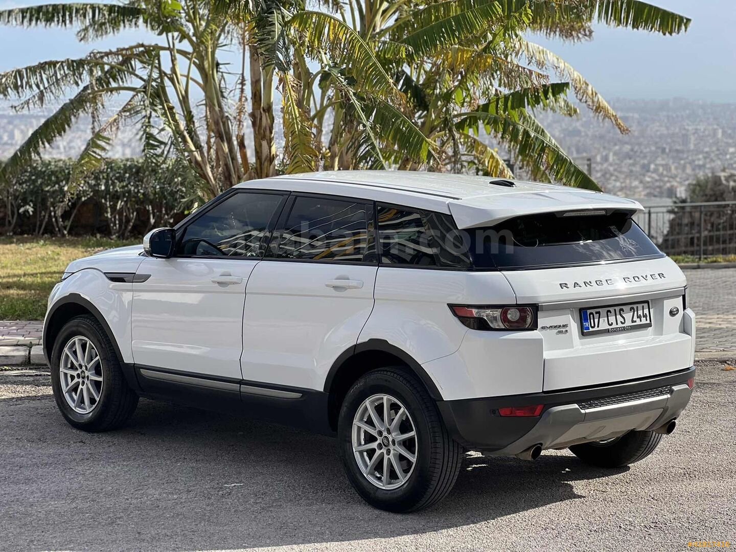 Galeriden Land Rover Range Evoque 2.0 Si4 Pure 2013 Model Antalya 211.000 km Beyaz 6