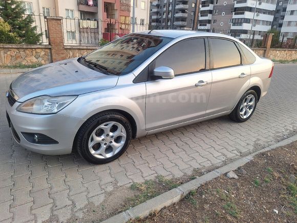 Sahibinden Ford Focus 1.6 TDCi Collection 2010 Model