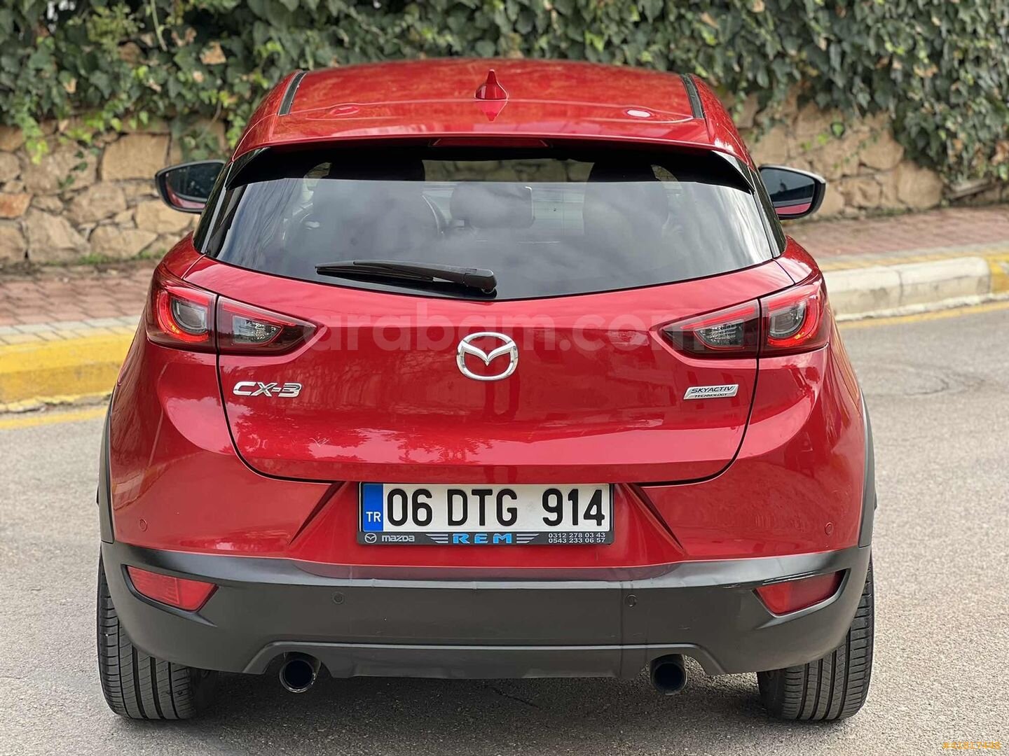 2015 MODEL HATASIZ BOYASIZ HASAR KAYITSIZ CX-3 1.5 SKY-D 5