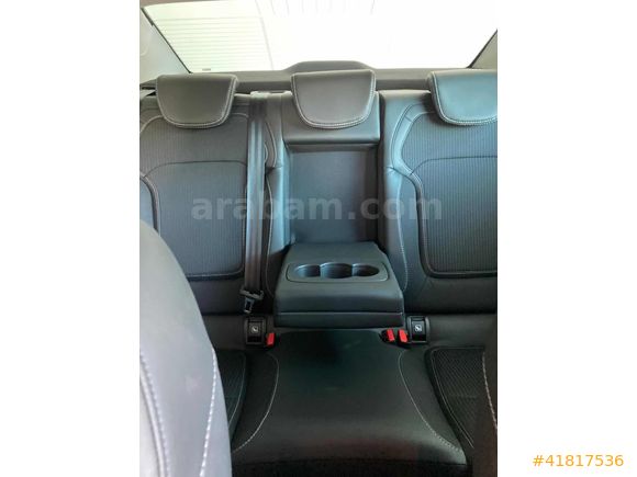 DERMAN AUTO EMSALSİZ MEGANE İCON OTOMATİK KM YOK KADAR AZ