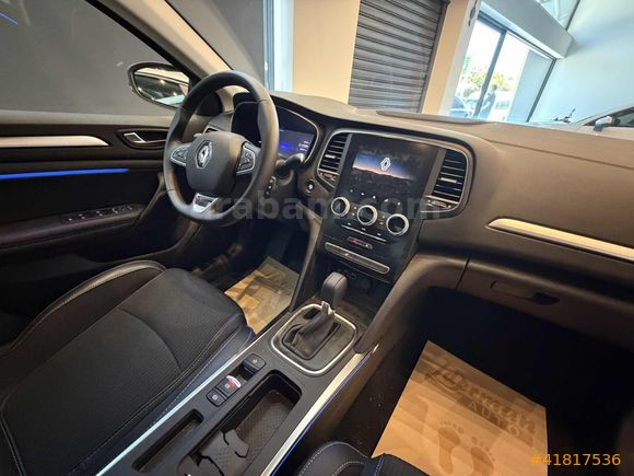 DERMAN AUTO EMSALSİZ MEGANE İCON OTOMATİK KM YOK KADAR AZ