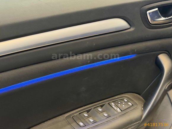 DERMAN AUTO EMSALSİZ MEGANE İCON OTOMATİK KM YOK KADAR AZ