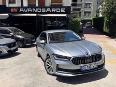 AVANDGARDE'DEN_2024_İLKSAHİBİ_GARANTİLİ_53 BİN KM DE_HYBRID_