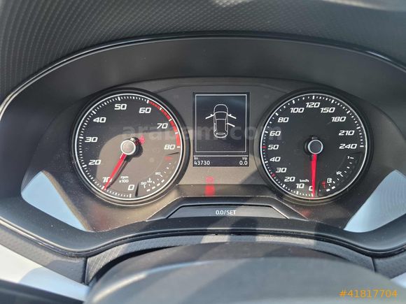 AVANDGARDE'DEN_2022 MODEL SADECE 43 BİN KM DE BOYA DEGİŞEN YOK_