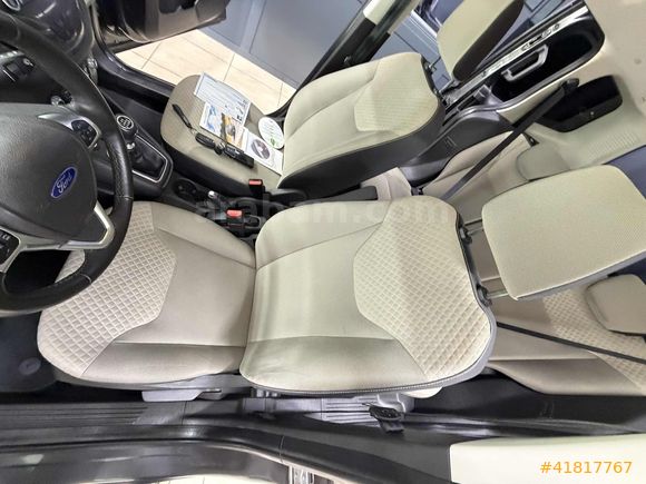 2021 MODEL HATASİZ OTOMOBİL RUHSATLİ 55 BİN KM GERİ GORUSLU