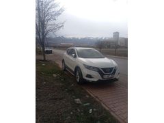 Sahibinden Nissan Qashqai 1.6 dCi Tekna 2017 Model  230.000 km Beyaz