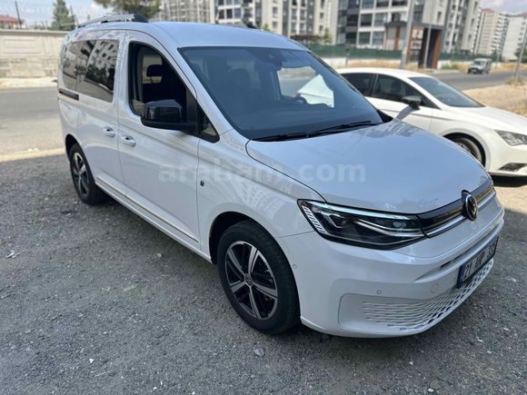 ACIL SATILIK 
13 bin km Volkswagen Caddy 2.0 TDI Style 2025 Model 