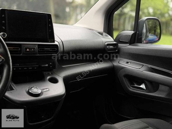 OPEL COMBO / OTOMATİK / HATASIZ / TEMİZ ARAÇ /