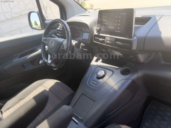 86 BİN KM CAM TAVAN ORTA KONSOL
