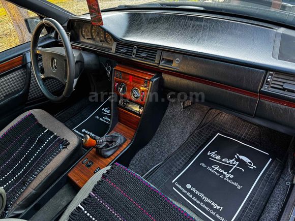 Sahibinden Mercedes - Benz E 200 1988 Model 