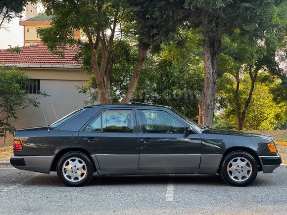 Sahibinden Mercedes - Benz E 200 1988 Model 