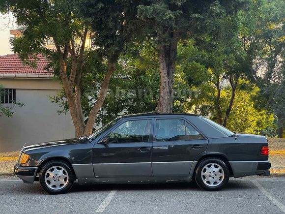 Sahibinden Mercedes - Benz E 200 1988 Model 