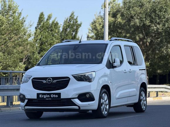 2019 Opel Combo Ultimate Cam Tavan KeylesGo 360K Boyasiz