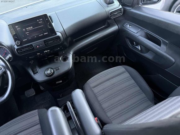 2019 Opel Combo Ultimate Cam Tavan KeylesGo 360K Boyasiz