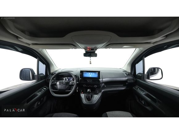 2024 12.AY ÇIKIŞLI MANUEL DİZEL HATASIZ BOYASIZ OPEL COMBO