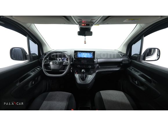 2024 12.AY ÇIKIŞLI MANUEL DİZEL HATASIZ BOYASIZ OPEL COMBO