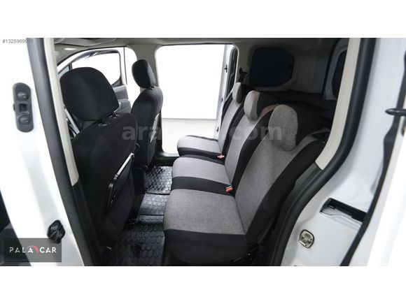 2024 12.AY ÇIKIŞLI MANUEL DİZEL HATASIZ BOYASIZ OPEL COMBO