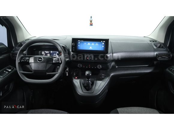 2024 12.AY ÇIKIŞLI MANUEL DİZEL HATASIZ BOYASIZ OPEL COMBO