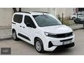 2025/Opel/Combo/18.000Km/Boyasız/Manuel/Essential