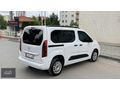 2025/Opel/Combo/18.000Km/Boyasız/Manuel/Essential