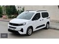 2025/Opel/Combo/18.000Km/Boyasız/Manuel/Essential