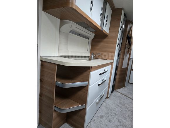 Alman Hobby KMF 545 5-6 kişilik,ranzalı