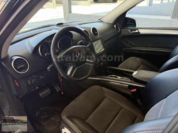 KOŞAR OTO'DAN ÇOK TEMİZ BAKIMLI ML 320D 4 MATİC