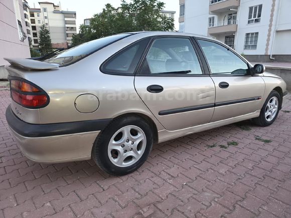 Sahibinden Renault Laguna 2.0 RXT 1998 Model