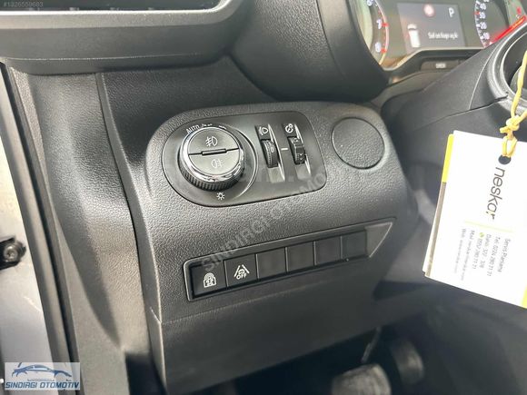 SINDIRGI OTOMOTİVDEN 24 OPEL COMBO ULTİMATE 43. BİN KM HATASIZ
