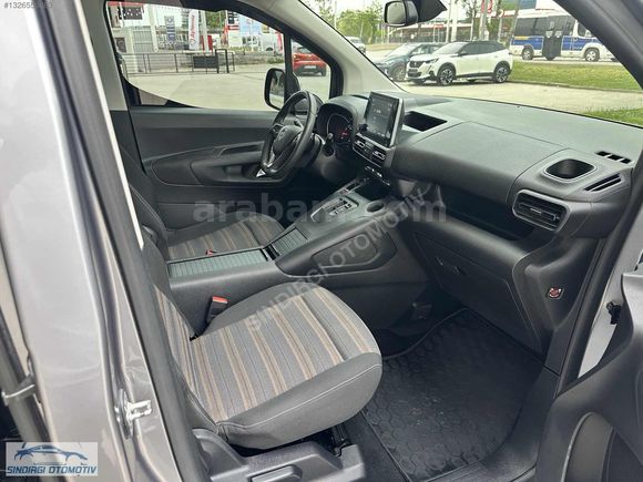 SINDIRGI OTOMOTİVDEN 24 OPEL COMBO ULTİMATE 43. BİN KM HATASIZ