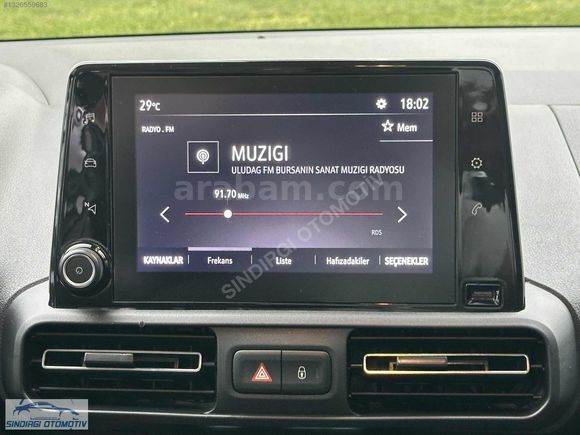 SINDIRGI OTOMOTİVDEN 24 OPEL COMBO ULTİMATE 43. BİN KM HATASIZ