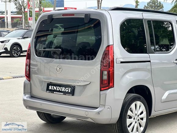 SINDIRGI OTOMOTİVDEN 24 OPEL COMBO ULTİMATE 43. BİN KM HATASIZ