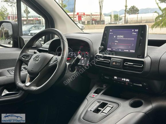 SINDIRGI OTOMOTİVDEN 24 OPEL COMBO ULTİMATE 43. BİN KM HATASIZ