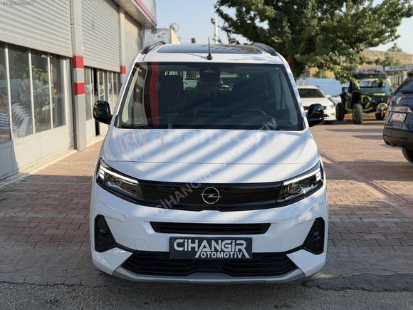 CİHANGİR OTOMOTİVDEN OPEL COMBO ULTİMATE HATASIZ