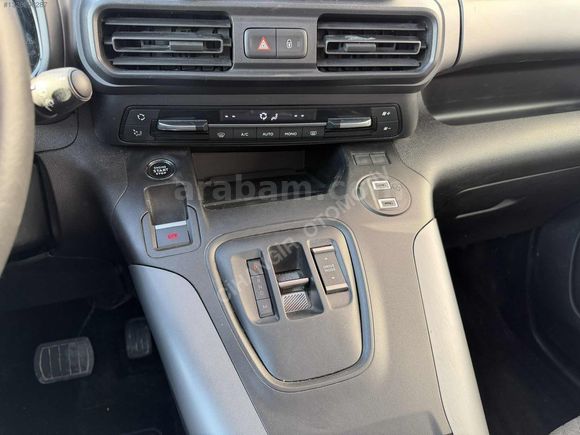 CİHANGİR OTOMOTİVDEN OPEL COMBO ULTİMATE HATASIZ