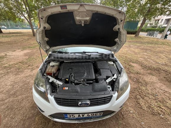Sahibinden Ford Focus 1.6 TDCi Titanium 2011 Model İzmir