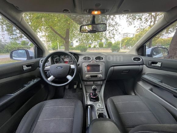 Sahibinden Ford Focus 1.6 TDCi Titanium 2011 Model İzmir