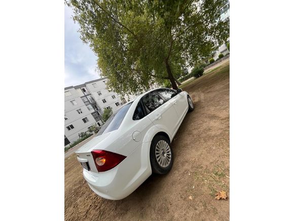Sahibinden Ford Focus 1.6 TDCi Titanium 2011 Model İzmir
