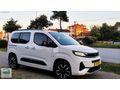 [CAN OTOMOTİV]DEN OPEL COMBO 1.5 ULTİMATE HATASIZ EN DOLUSU.