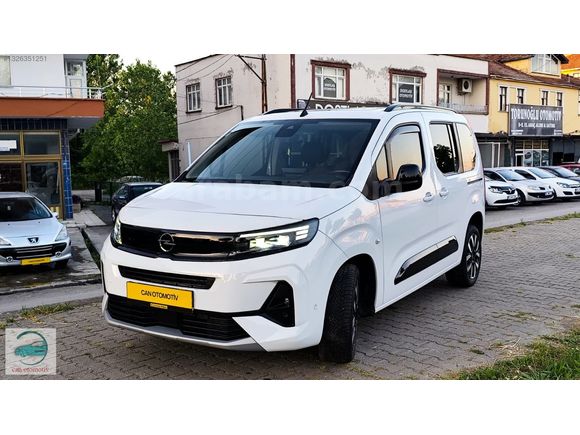 [CAN OTOMOTİV]DEN OPEL COMBO 1.5 ULTİMATE HATASIZ EN DOLUSU.
