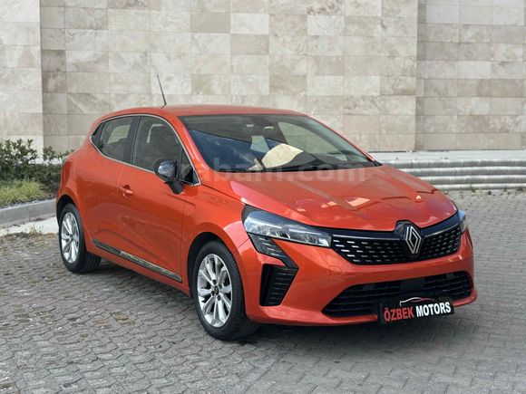 Galeriden Renault Clio 1.0 TCe Evolution 2024 Model Bursa