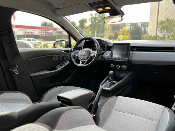 Galeriden Renault Clio 1.0 TCe Evolution 2024 Model Bursa