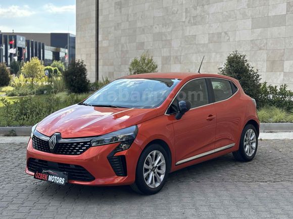 Galeriden Renault Clio 1.0 TCe Evolution 2024 Model Bursa