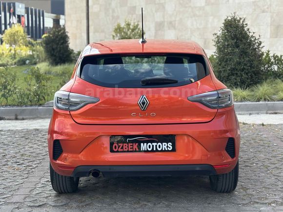 Galeriden Renault Clio 1.0 TCe Evolution 2024 Model Bursa