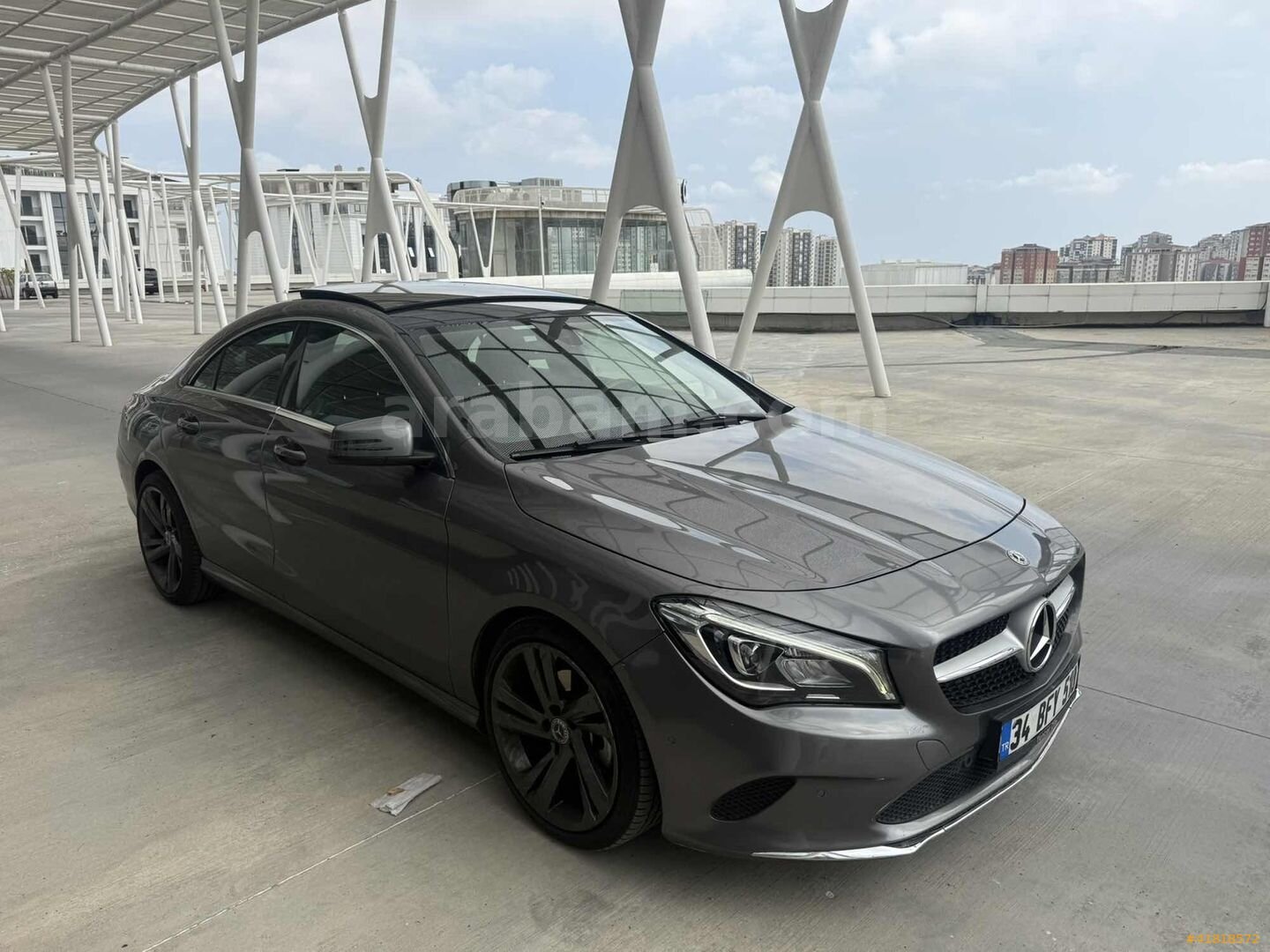 Galeriden Mercedes - Benz CLA 180 D Urban 2018 Model İstanbul 100.000 km Gri 7