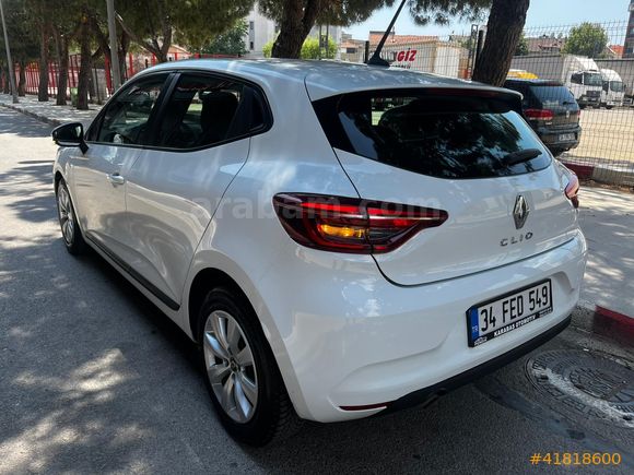 YETKİLİ SERVİS BAKIMLI 85000 KİLOMETREDE MANUEL VİTES